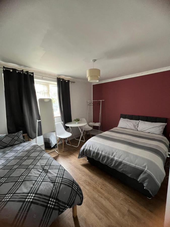 Large Room With Two Bed In Central لندن المظهر الخارجي الصورة