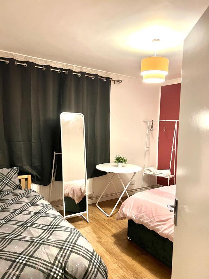 Large Room With Two Bed In Central لندن المظهر الخارجي الصورة
